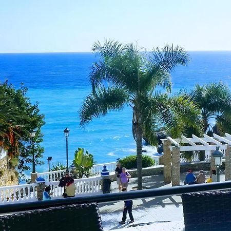 Апартаменты Spectacular Sea Views, 2 Bed,2 Bath Нерха Экстерьер фото