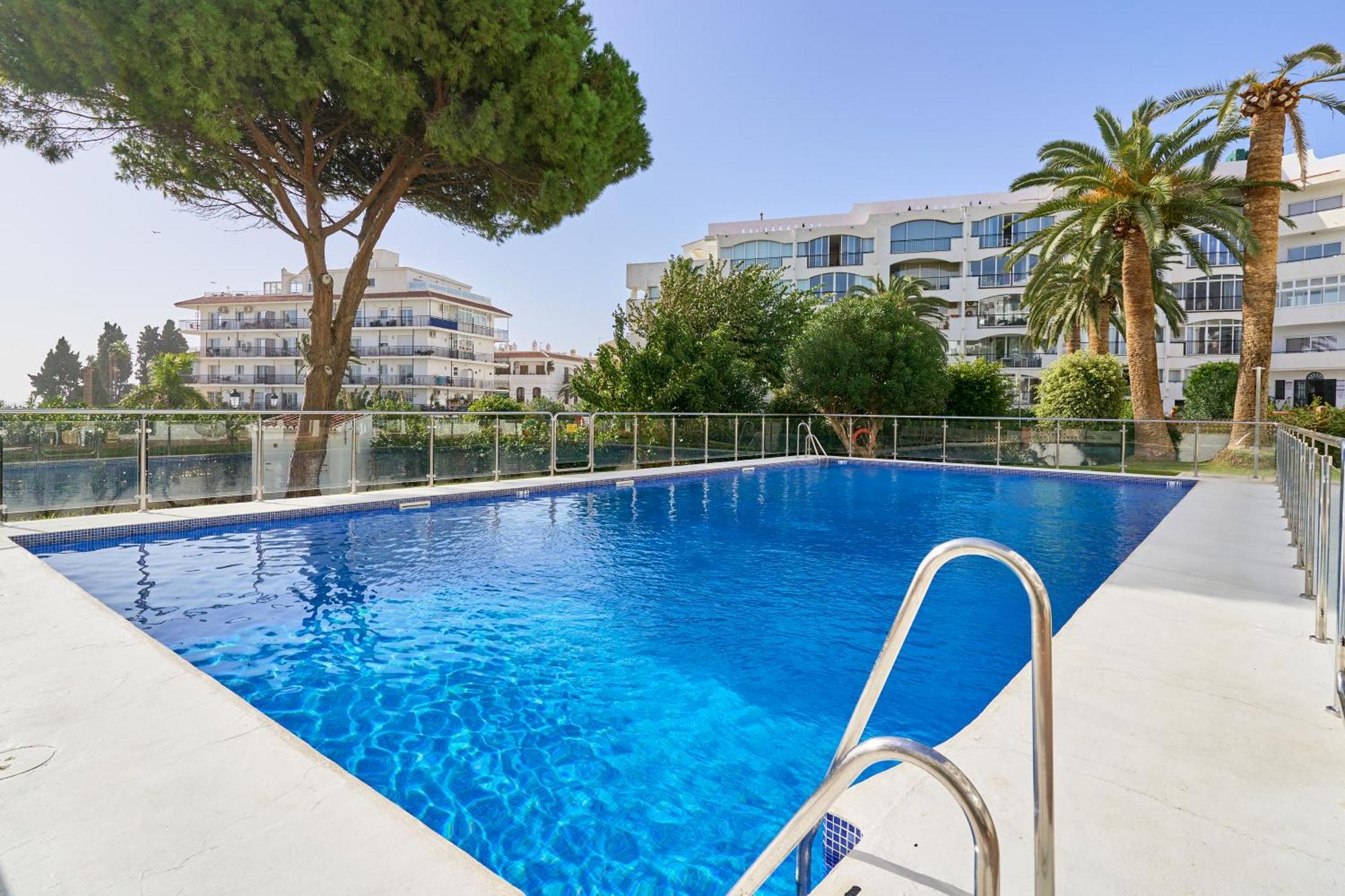 Апартаменты Spectacular Sea Views, 2 Bed,2 Bath Нерха Экстерьер фото