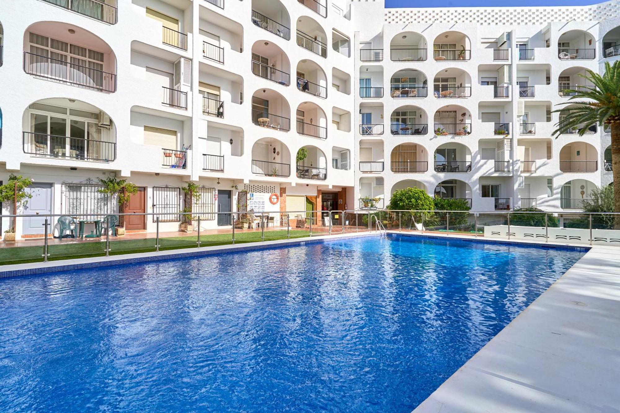 Апартаменты Spectacular Sea Views, 2 Bed,2 Bath Нерха Экстерьер фото